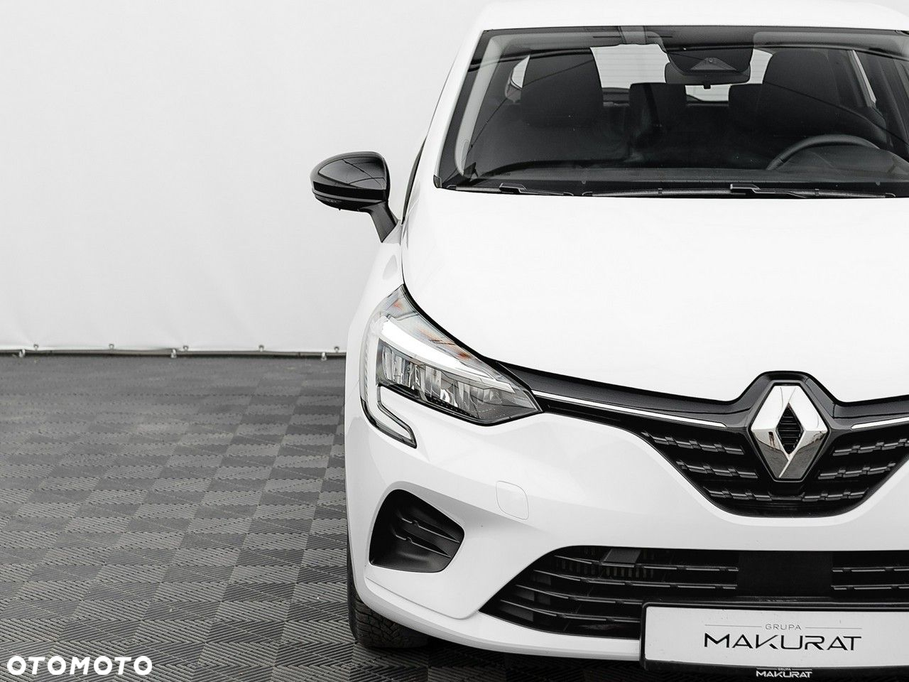 Renault Clio 1.0 TCe Equilibre - 9