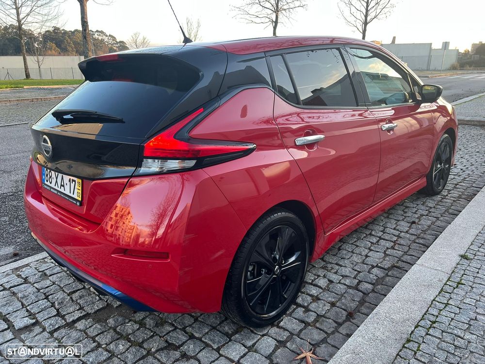 Nissan Leaf Tekna Two Tone - 1
