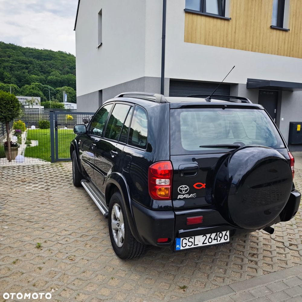 Toyota RAV4 2.0 D-4D 4x4 - 6
