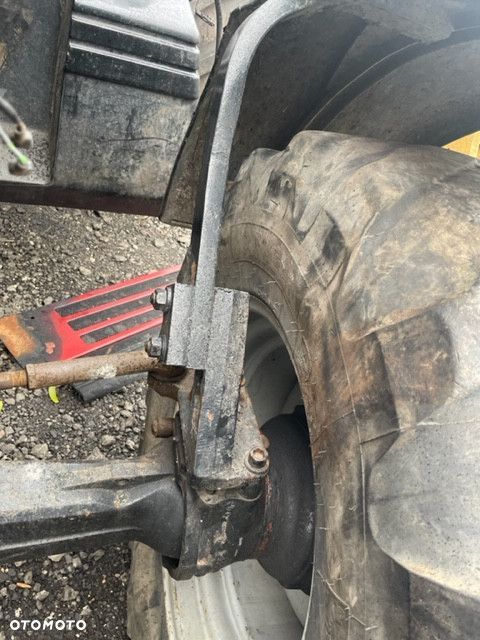 Case 5110-5150 błotniki stelaże części - 2