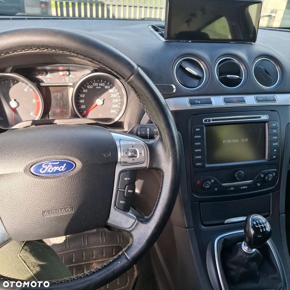Ford S-Max - 5