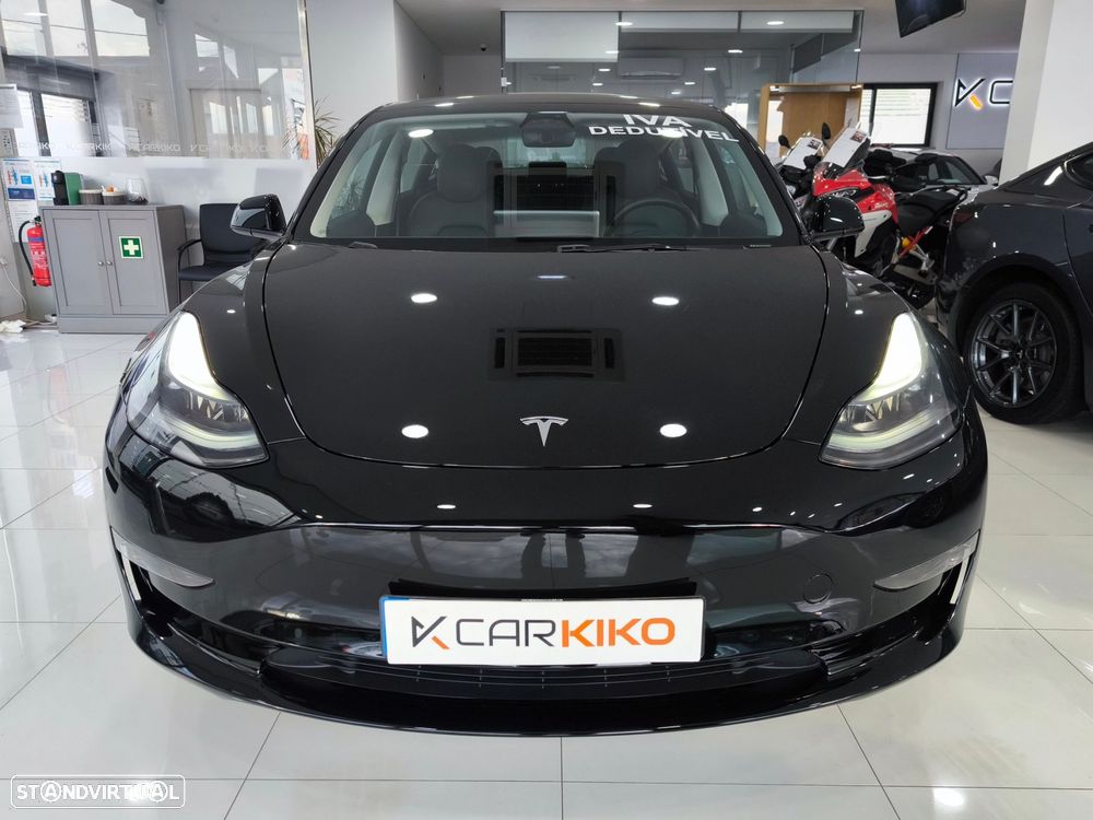 Tesla Model 3 Long Range Tração Traseira - 3