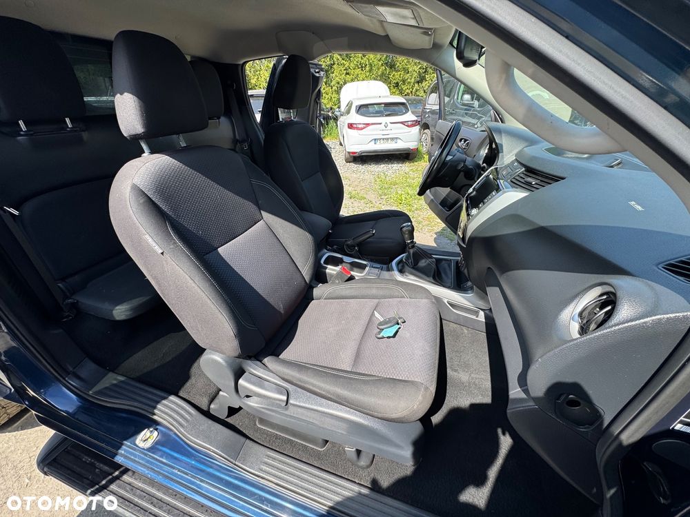 Nissan Navara - 12