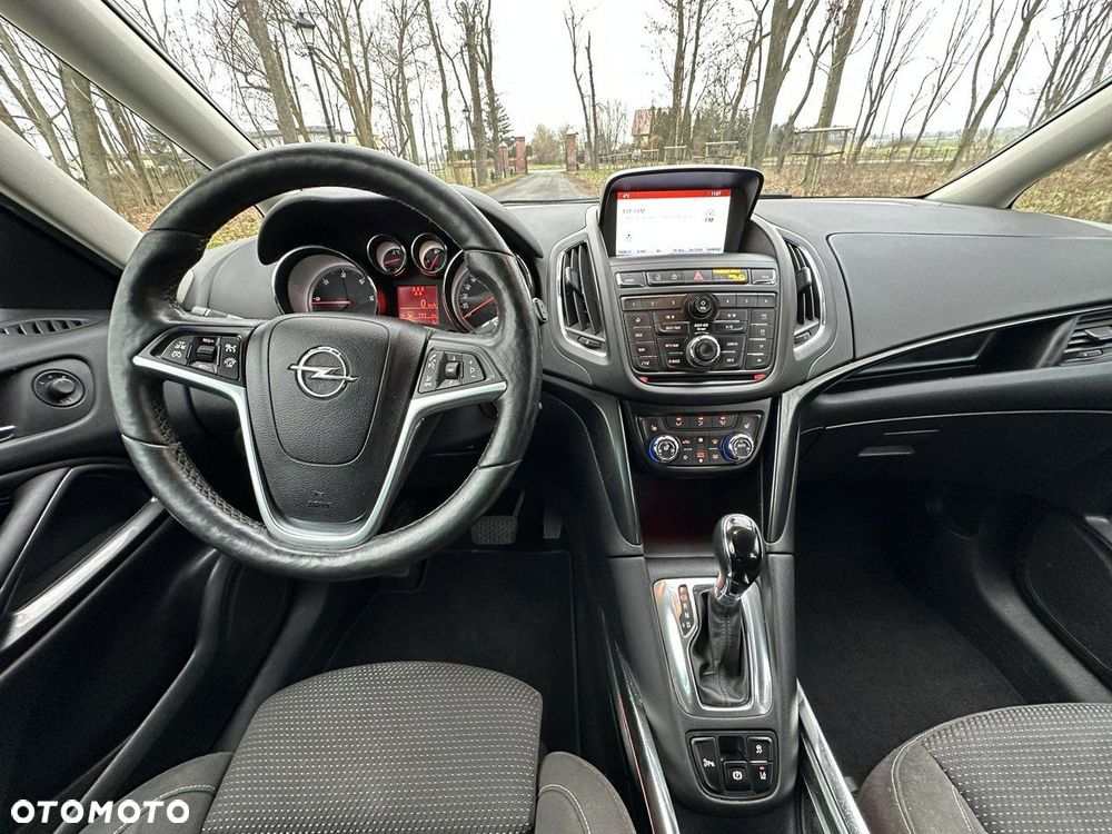 Opel Zafira - 33