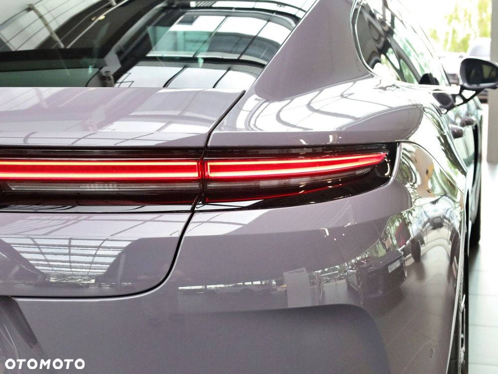 Porsche Panamera - 28