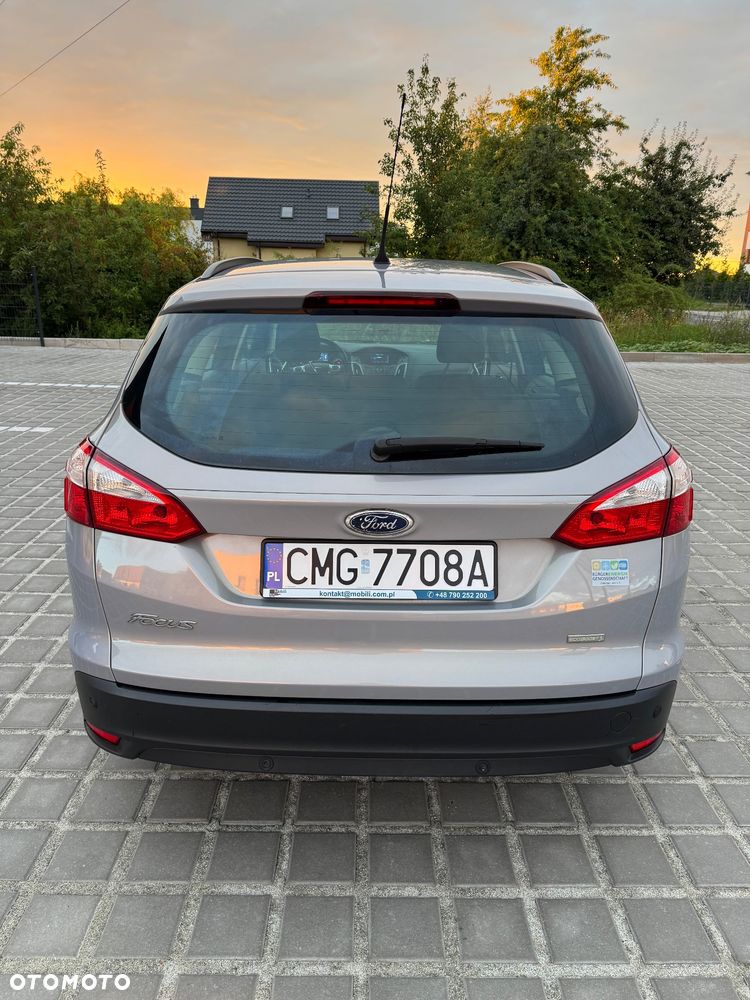 Ford Focus 1.0 EcoBoost STart-Stopp-System TITANIUM - 6