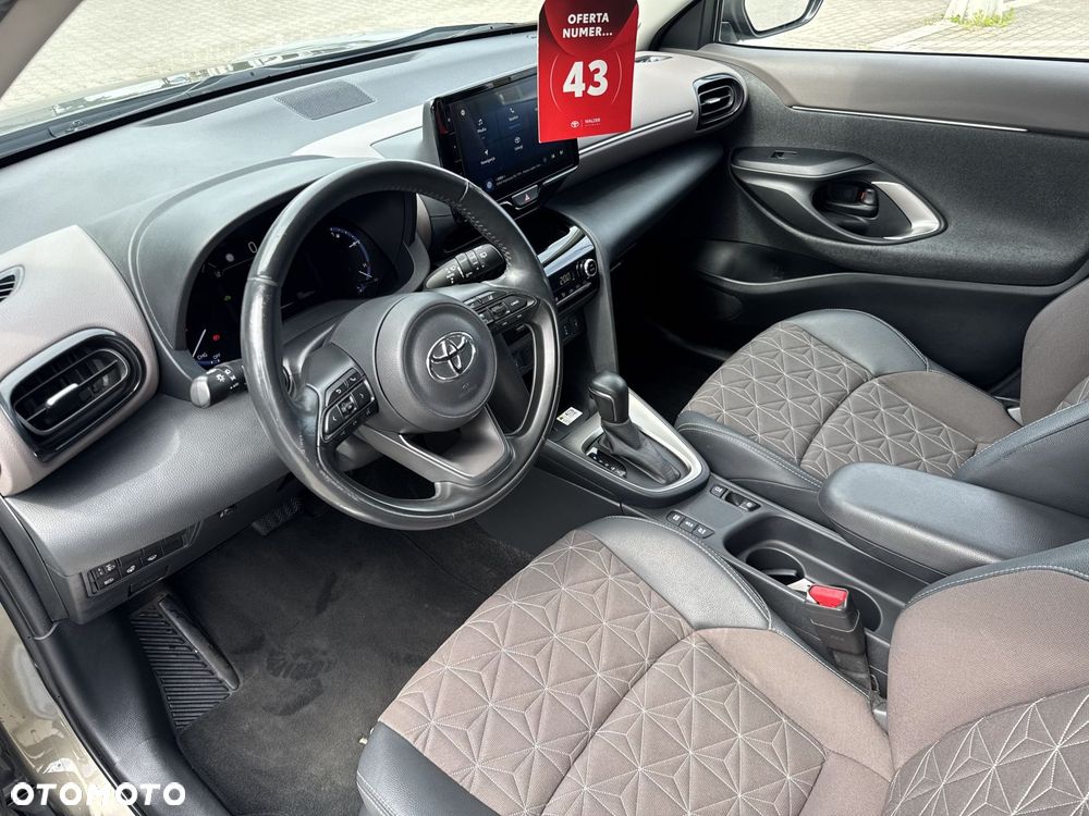 Toyota Yaris Cross Hybrid 1.5 Executive - 9