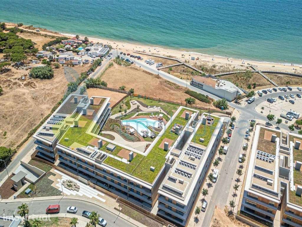 Apartamento T2 novo em Quarteira - Grande imagem: 2/32