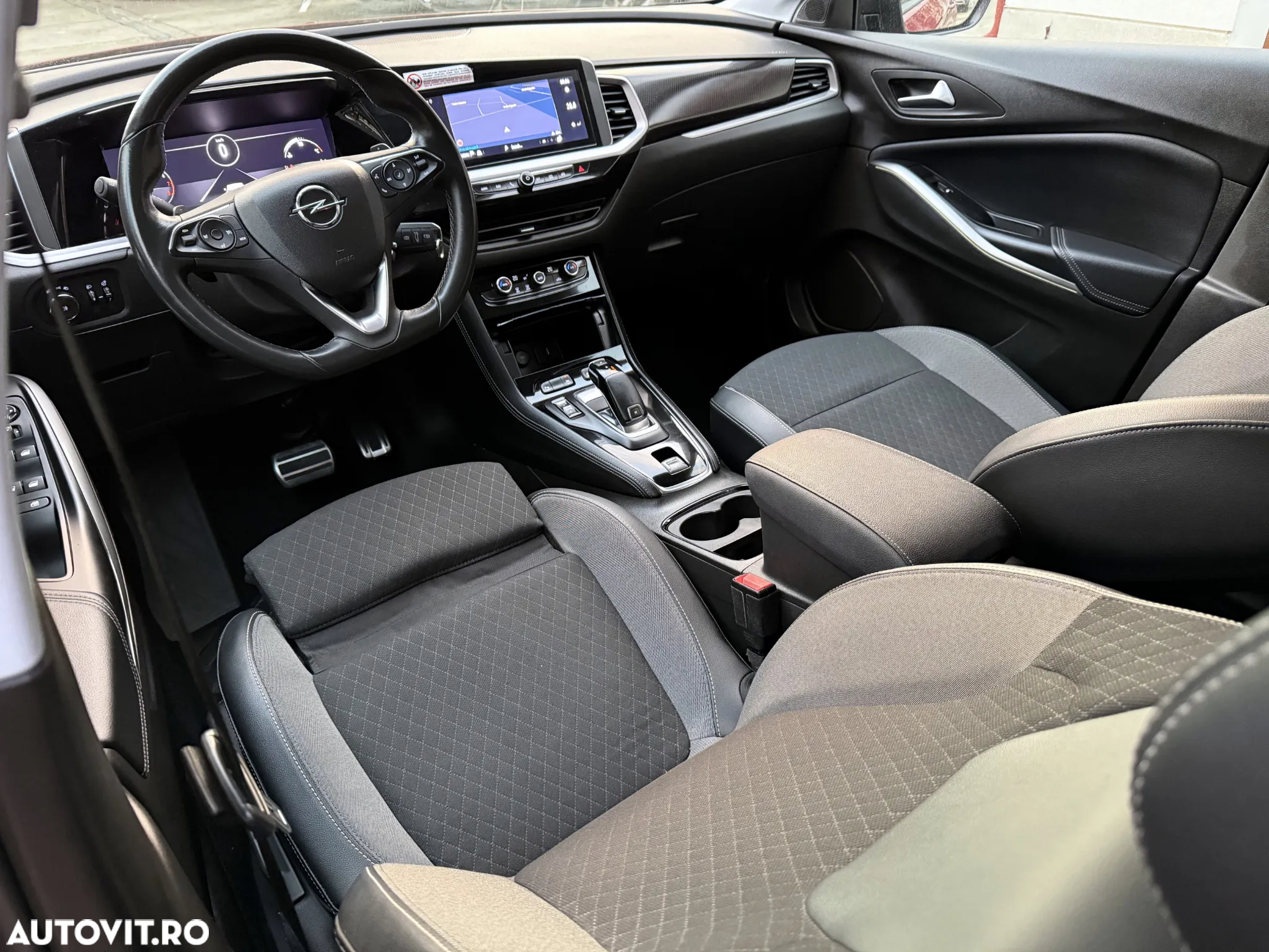 Opel Grandland X 1.2 Turbo START/STOP AT8 GS Line - 7