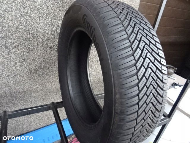 205/60/R16 XL Continental All Season Contact - 2