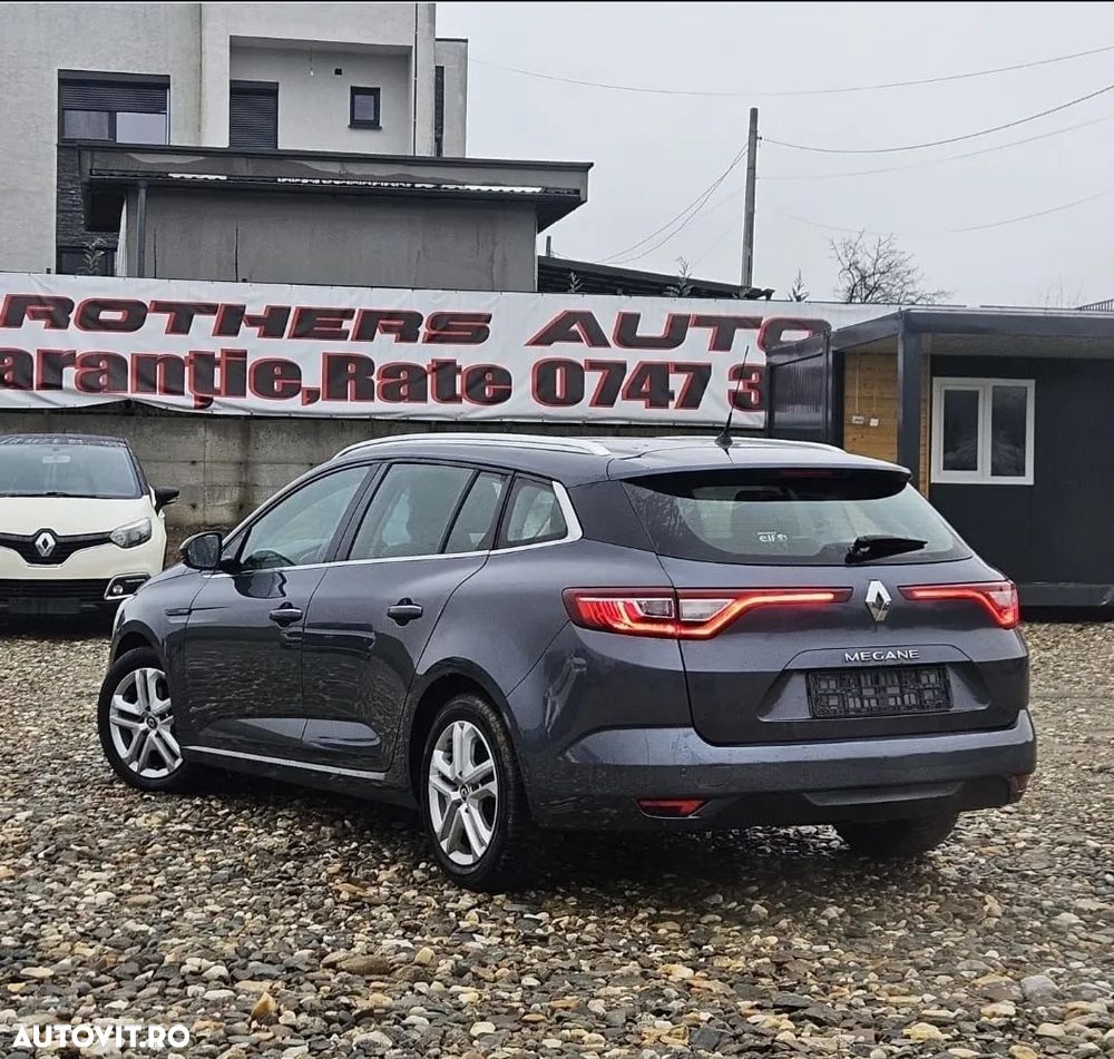 Renault Megane ENERGY dCi EDC Intens - 4
