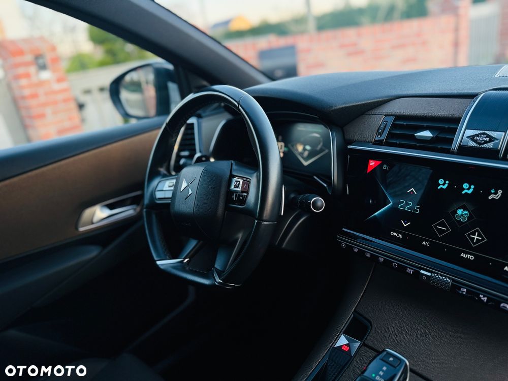 DS Automobiles DS 7 Crossback 1.6 E-Tense Bastille + - 18