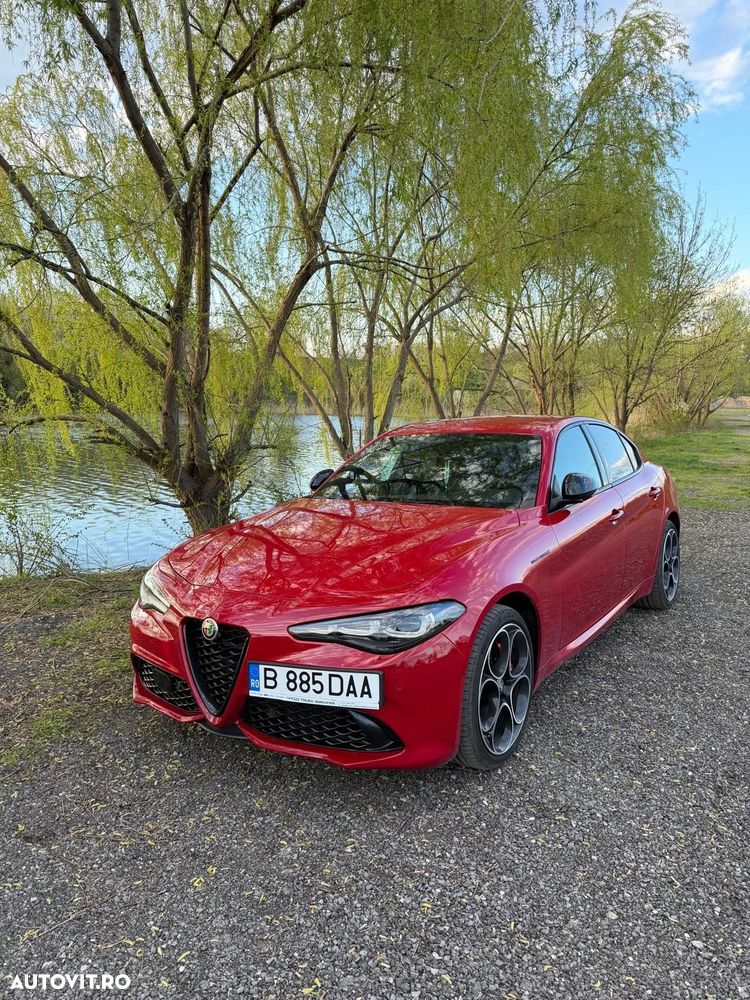 Alfa Romeo Giulia 2.0 Turbo 16V AT8-Q4 Competizione - 1