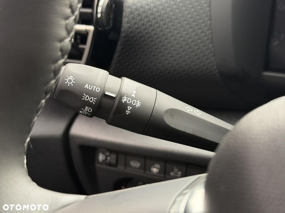 Citroën C4X 1.2 mHEV Max eDCT6 - 15