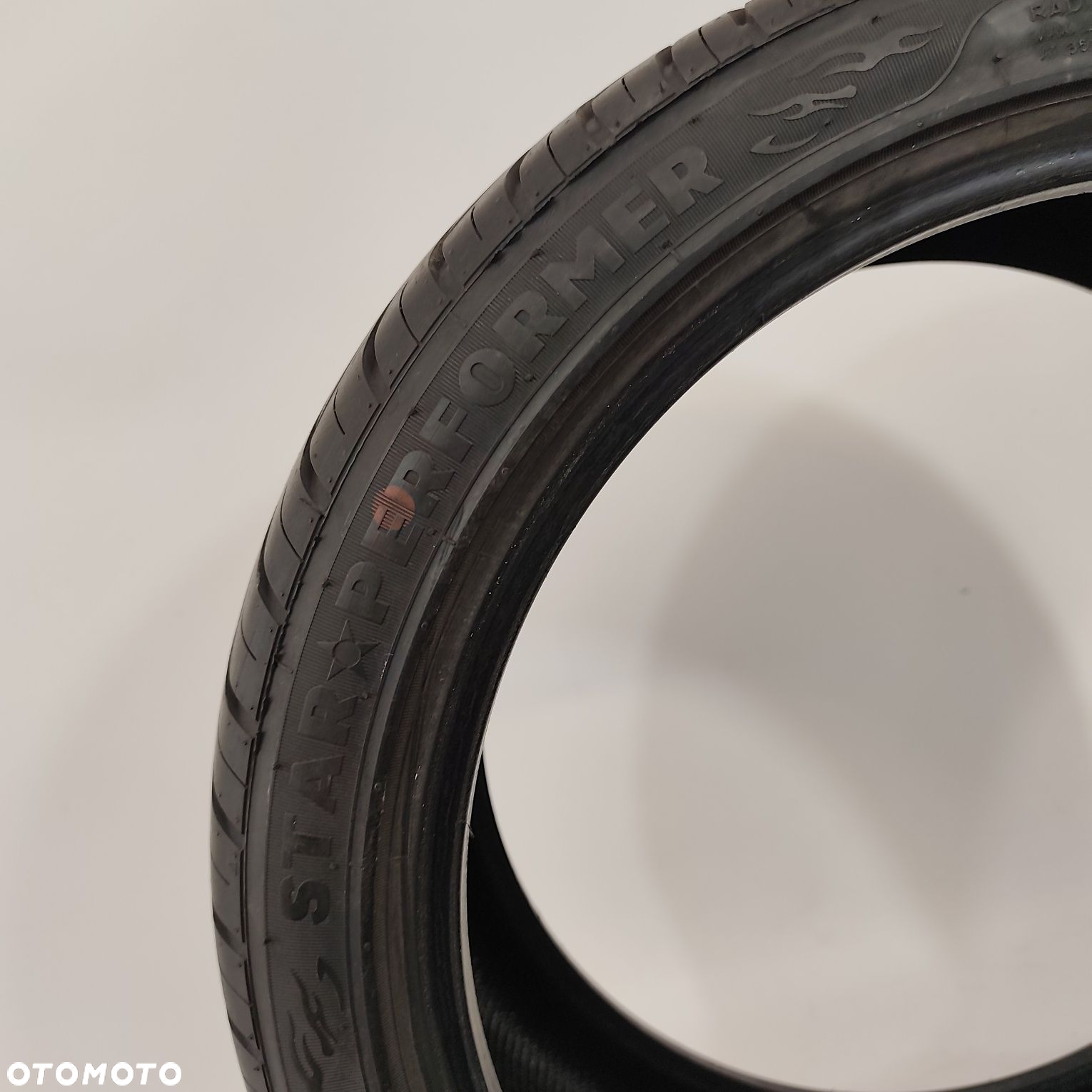 Opony 235/40 r18 bieznik 7,5mm lato para - 3