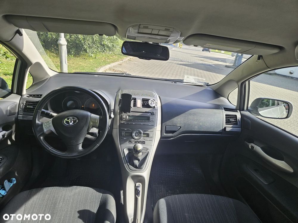 Toyota Auris 1.6 VVT-i Sol - 5