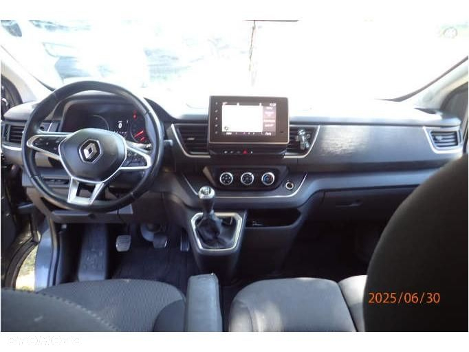 Renault Trafic - 8