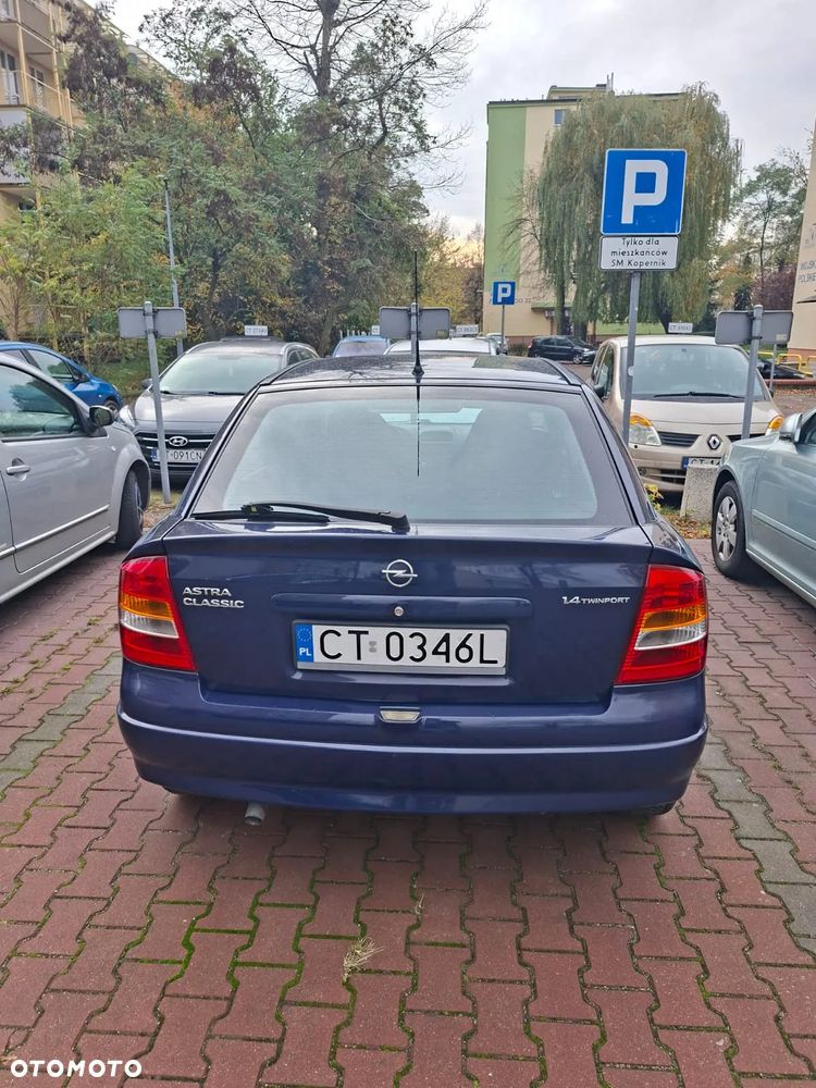 Opel Astra - 3