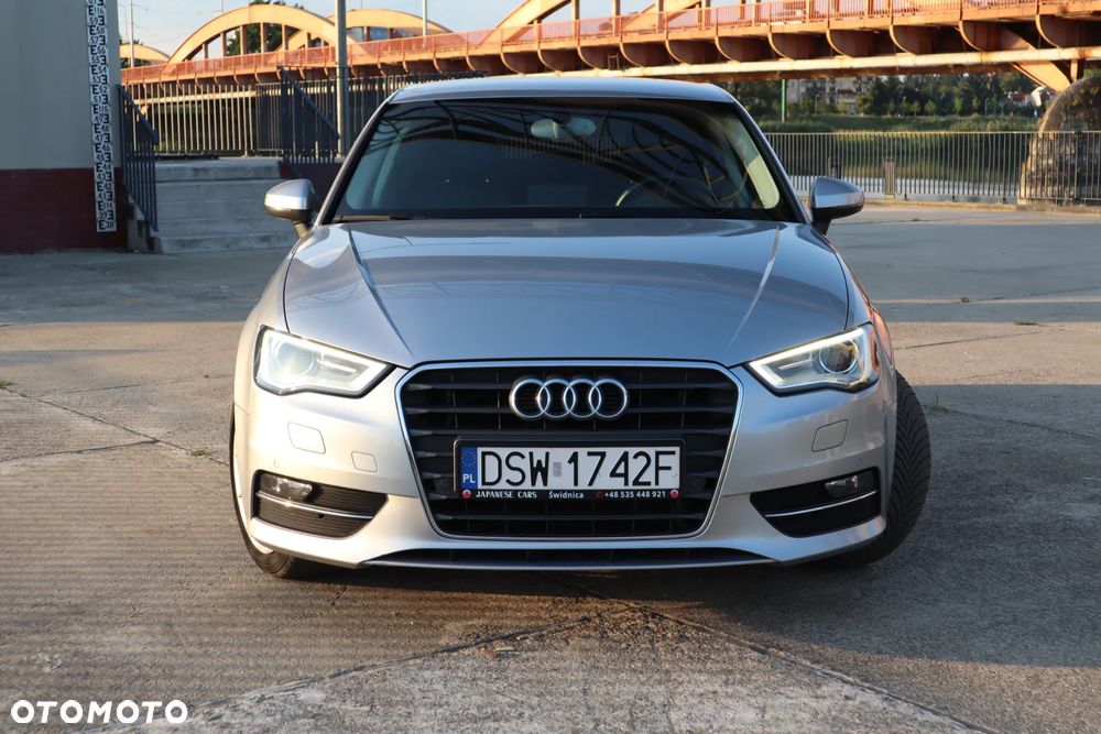 Audi A3 Sportback 1.8 TFSI S tronic Ambiente - 10