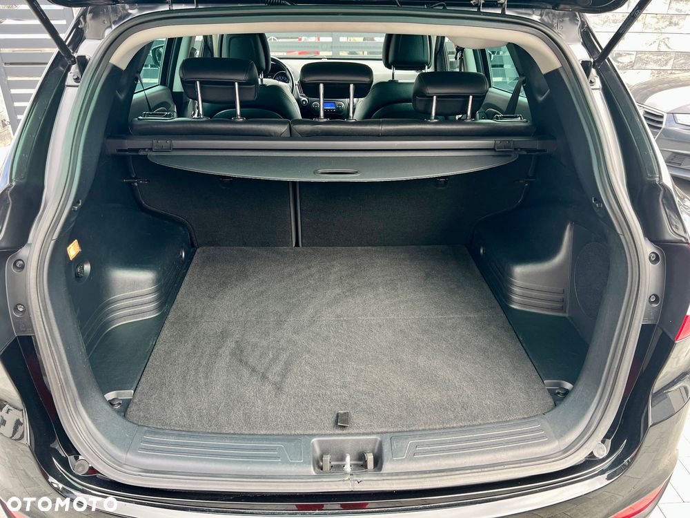 Hyundai ix35 1.6 2WD Fifa World Cup Edition - 26