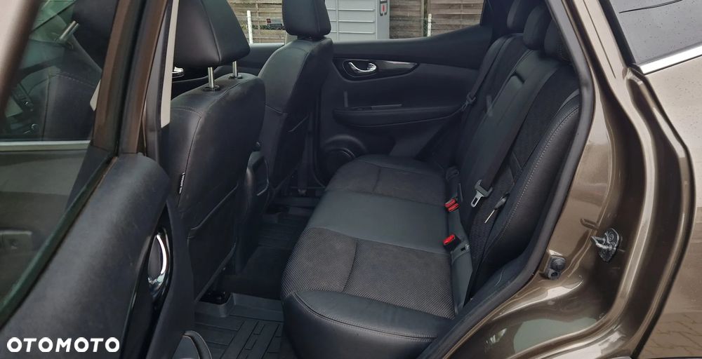 Nissan Qashqai 1.6 DIG-T Tekna - 15