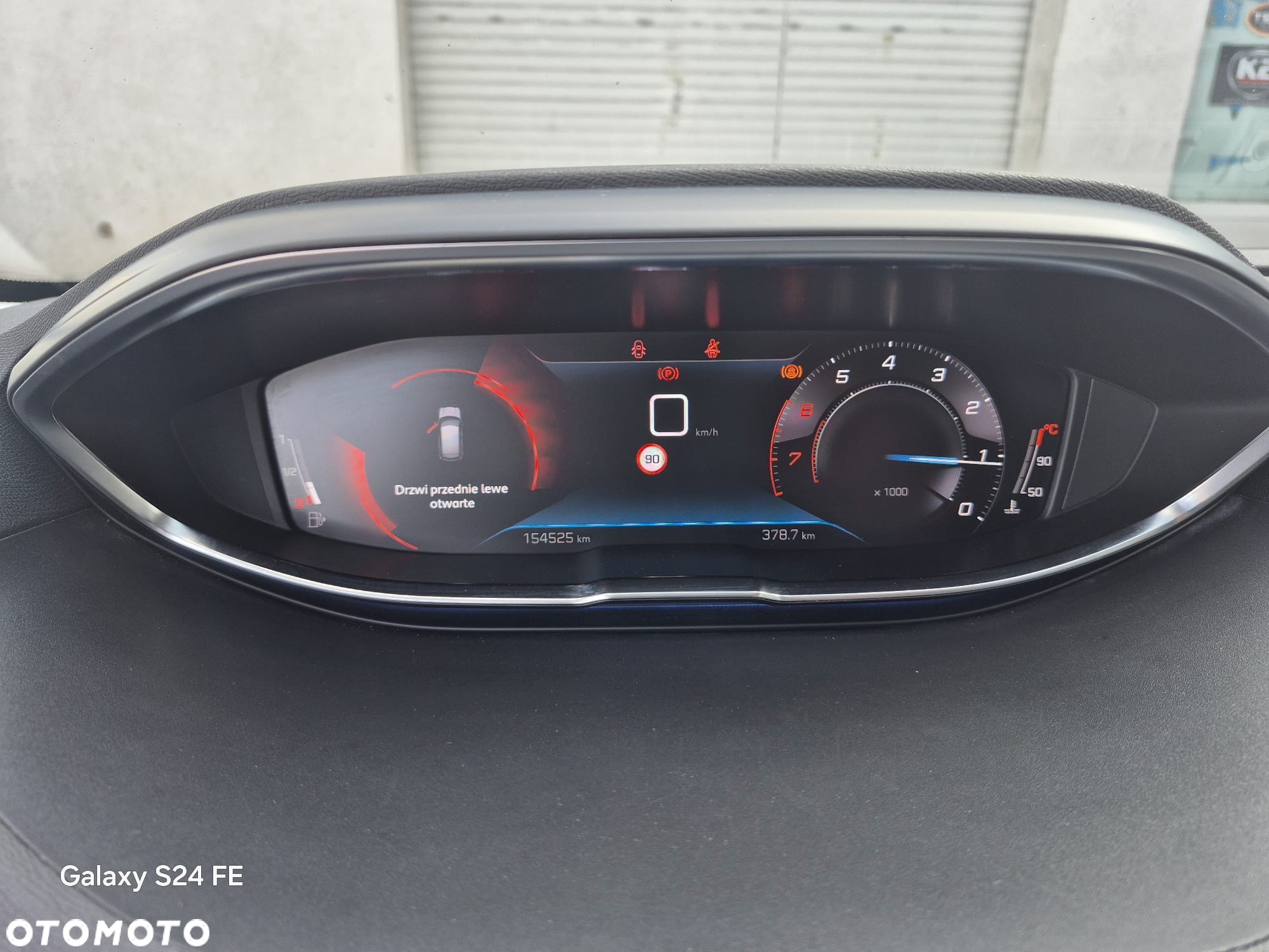 Opel Insignia - 24