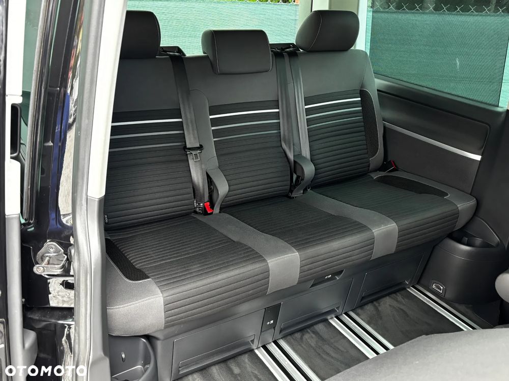Volkswagen Multivan - 27