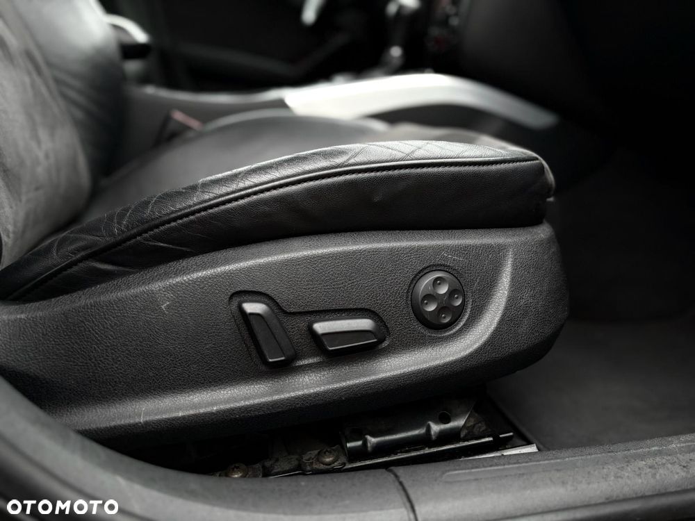 Audi A4 Avant 2.0 TFSI Quattro S tronic - 3