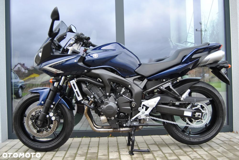 Yamaha FZ - 3