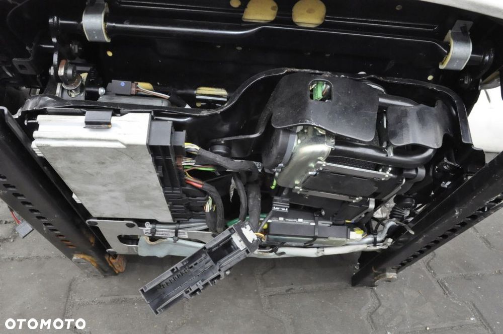 ROLLS-ROYCE WRAITH FOTELE KANAPA CAŁE WNĘTRZE - 7