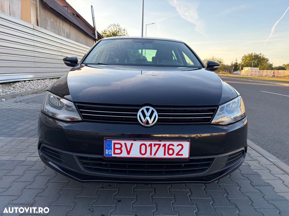 Volkswagen Jetta - 7