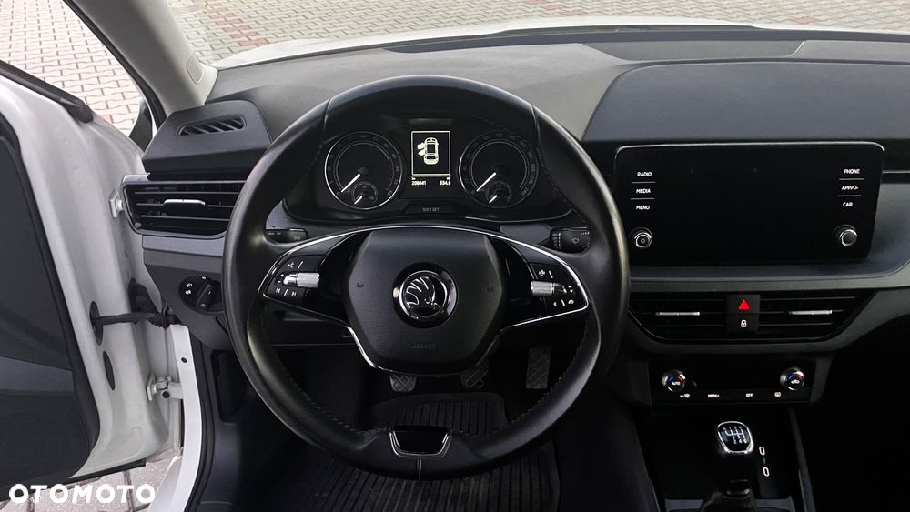 Skoda Scala 1.6 TDI SCR Active - 21