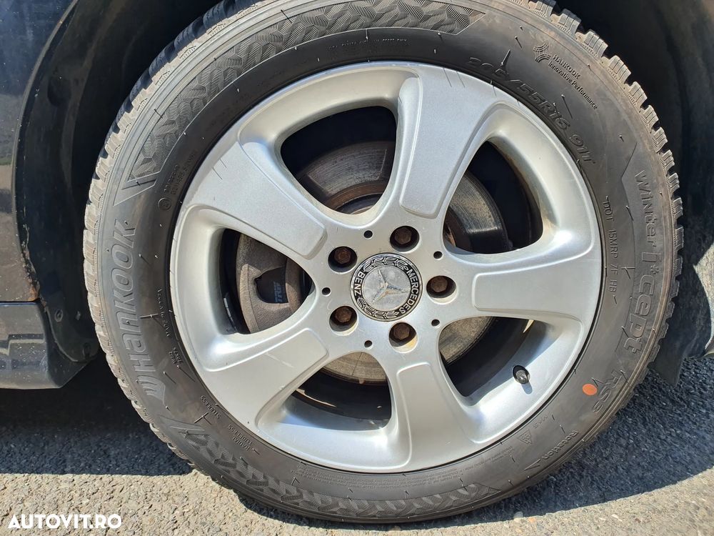 Mercedes-Benz B 180 CDI - 20