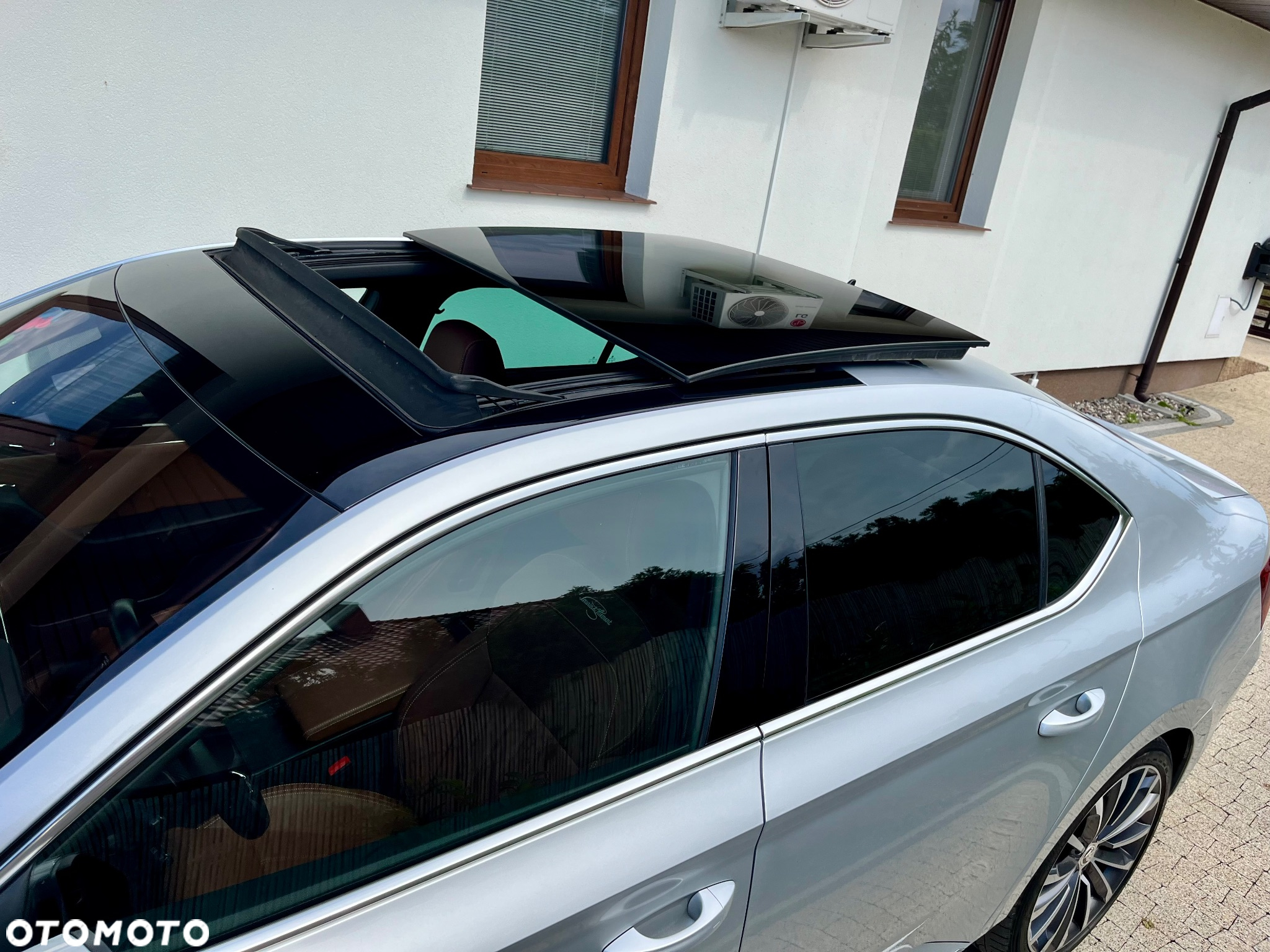 Skoda Superb 2.0 TDI SCR 4x4 L&K DSG - 20