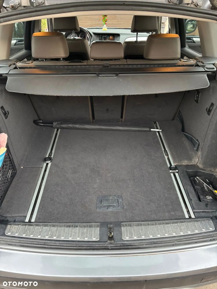 BMW X3 sDrive20i - 12