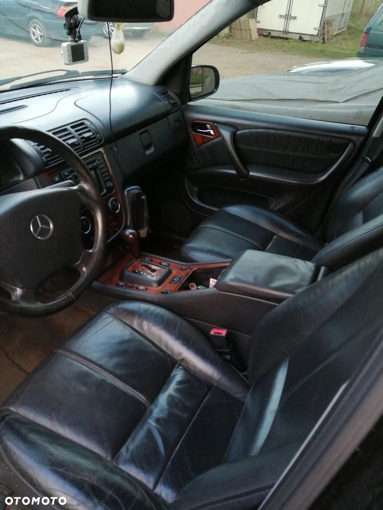 Mercedes-Benz ML 400 CDI - 8