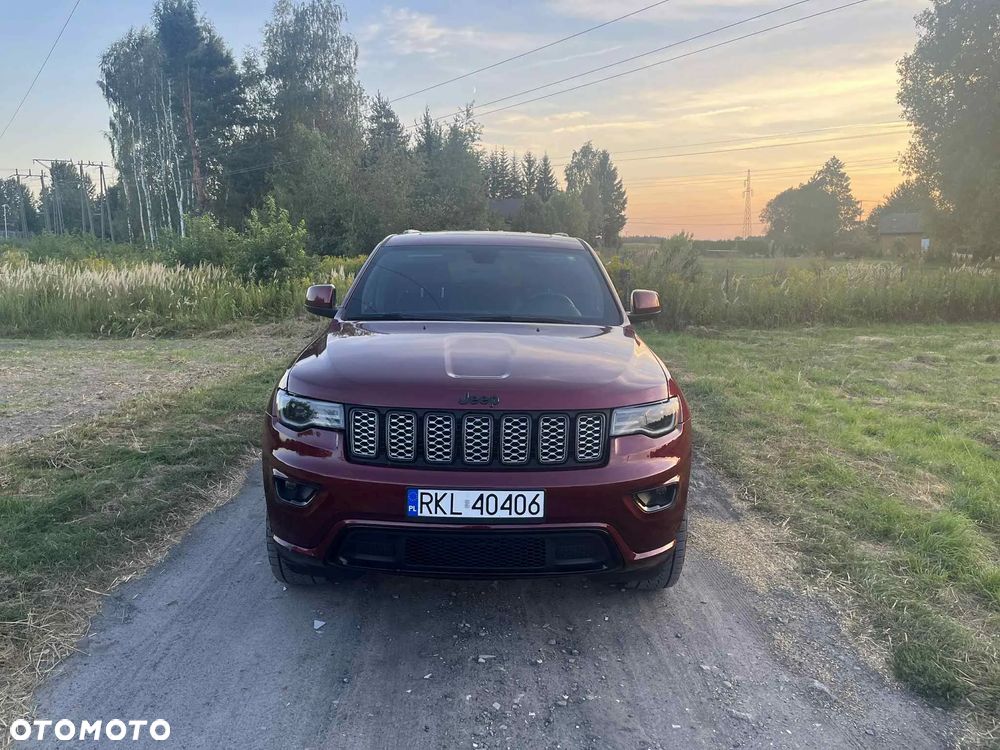 Jeep Grand Cherokee - 8