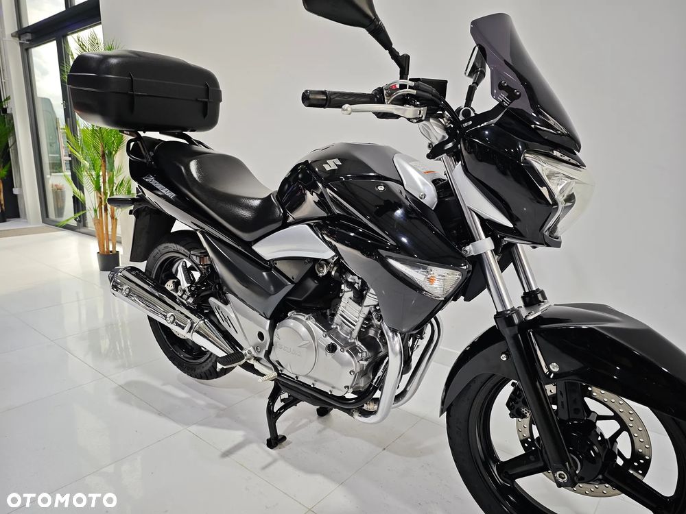 Suzuki GW 250 - 6