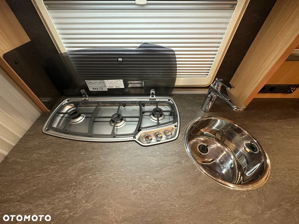 KNAUS 420 SUDWIND SILVER SELECTION z napędem i markizą !!! - 24