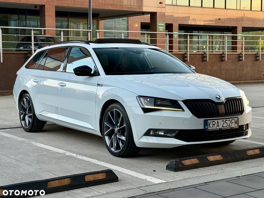 Skoda Superb 1.8 TSI Sportline DSG - 11