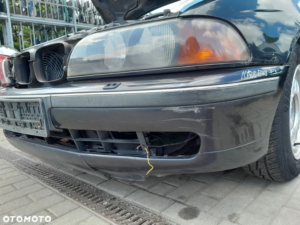 BMW E39 ZDERZAK PRZEDNI PRZÓD KOLOR: 303 - 3