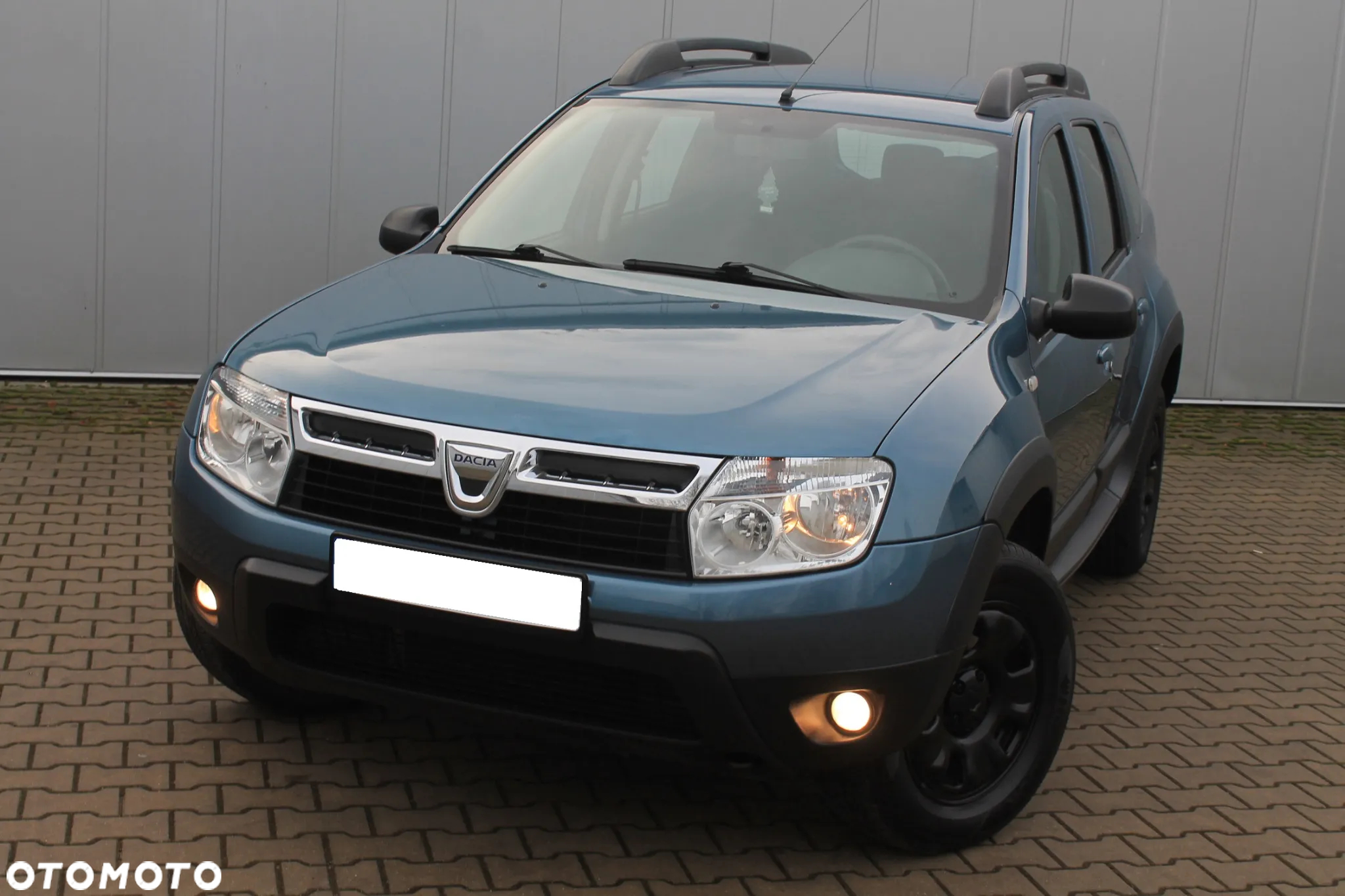 Dacia Duster 1.6 - 9