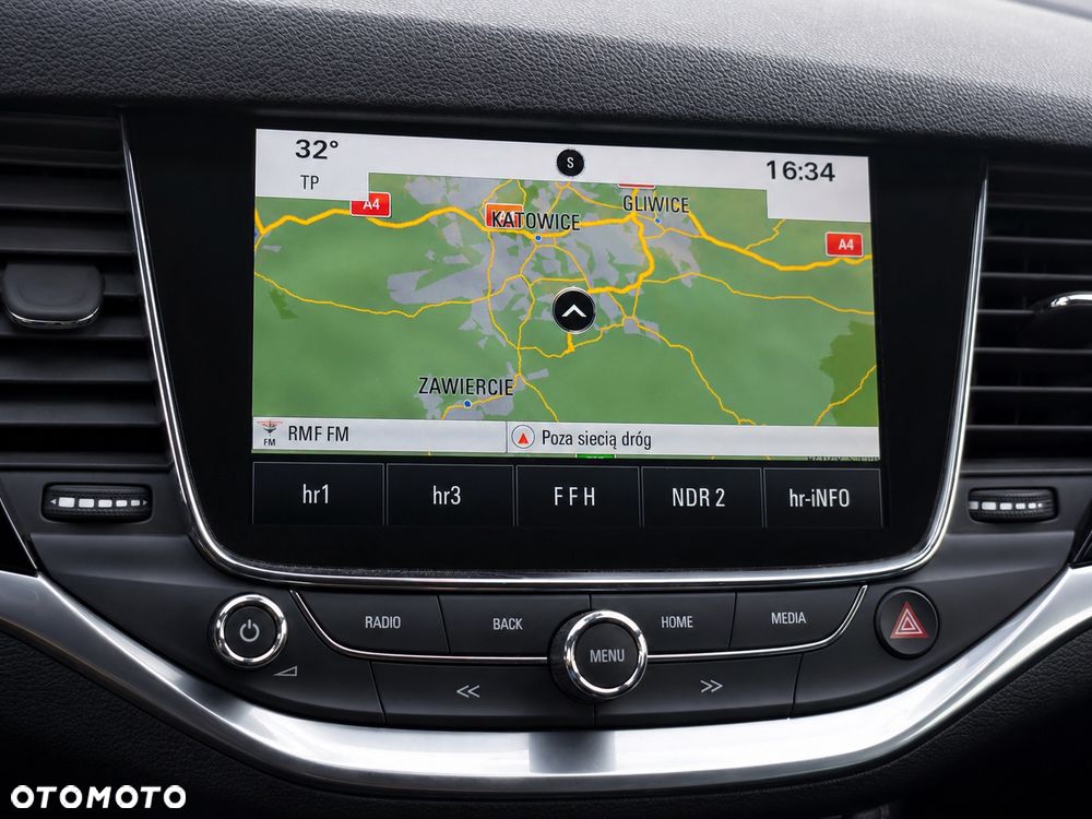 Opel Astra 1.4 T Dynamic - 24