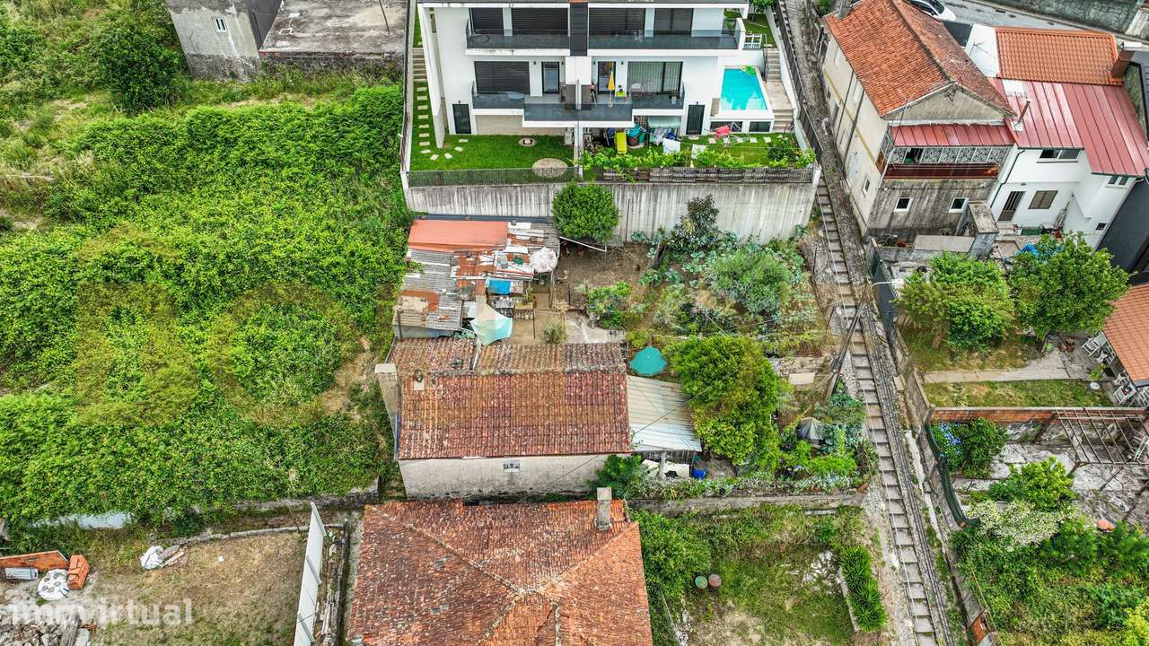 Moradia T3 para Venda – Rua 1º de Dezembro, Braga - Grande imagem: 4/26