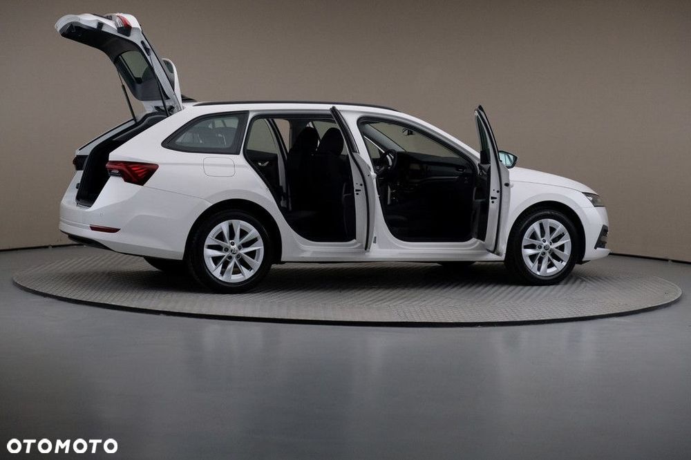 Skoda Octavia 1.5 TSI ACT Ambition - 6