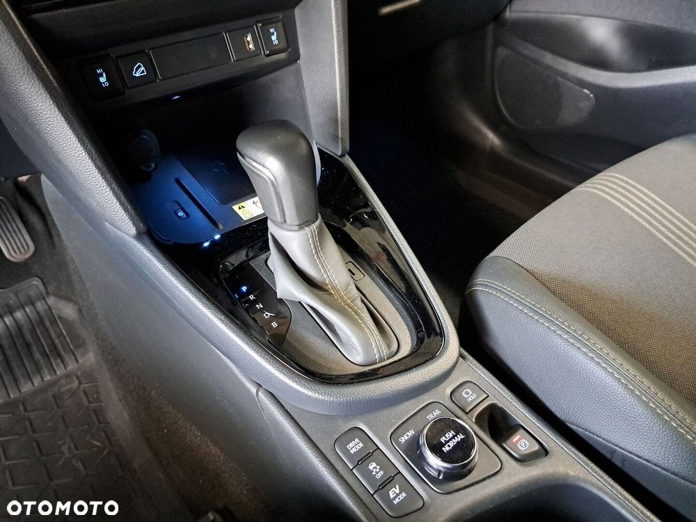 Toyota Yaris Cross Hybrid 1.5 Adventure 4x4 - 27