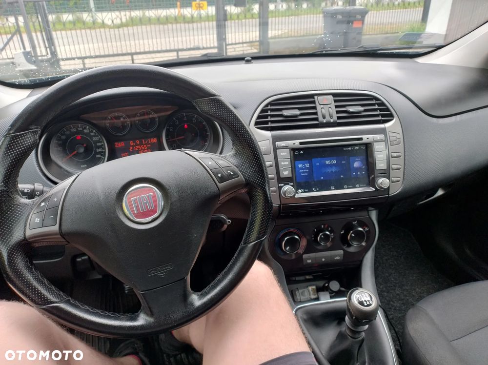 Fiat Bravo 1.4 T-JET 16V Dynamic - 13