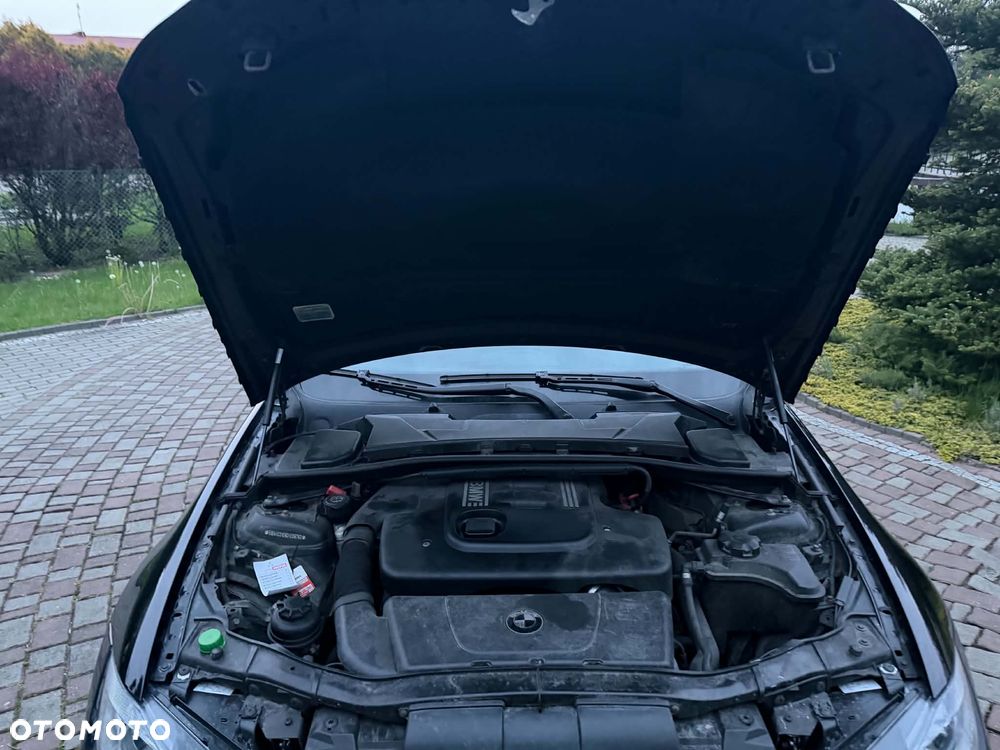 BMW Seria 3 - 12