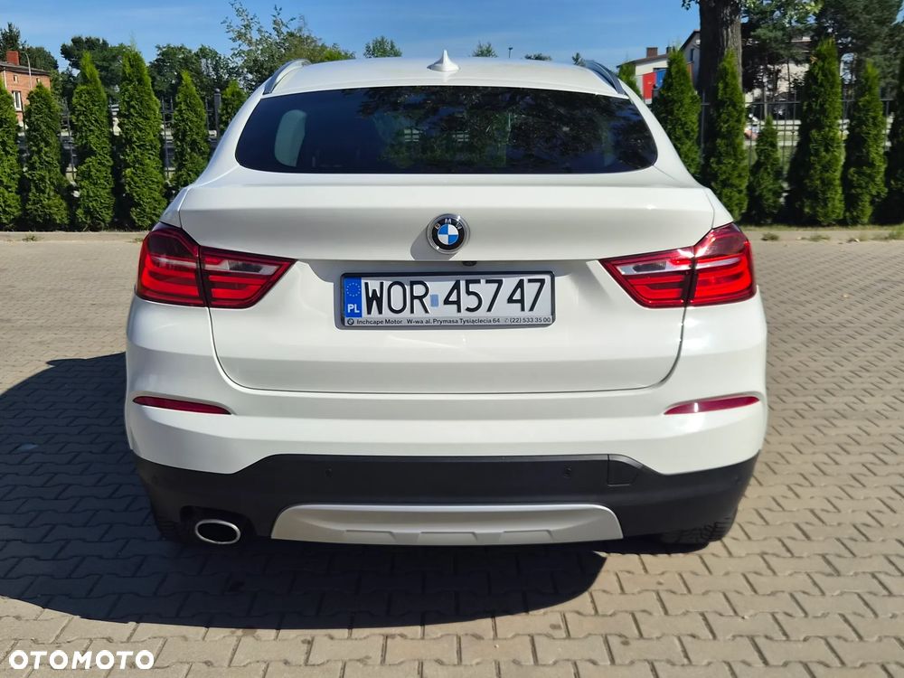 BMW X4 xDrive20i xLine - 29