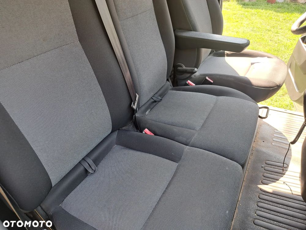 Nissan NV400 - 8